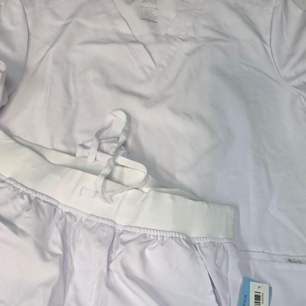 Dagacci womens white scrub set